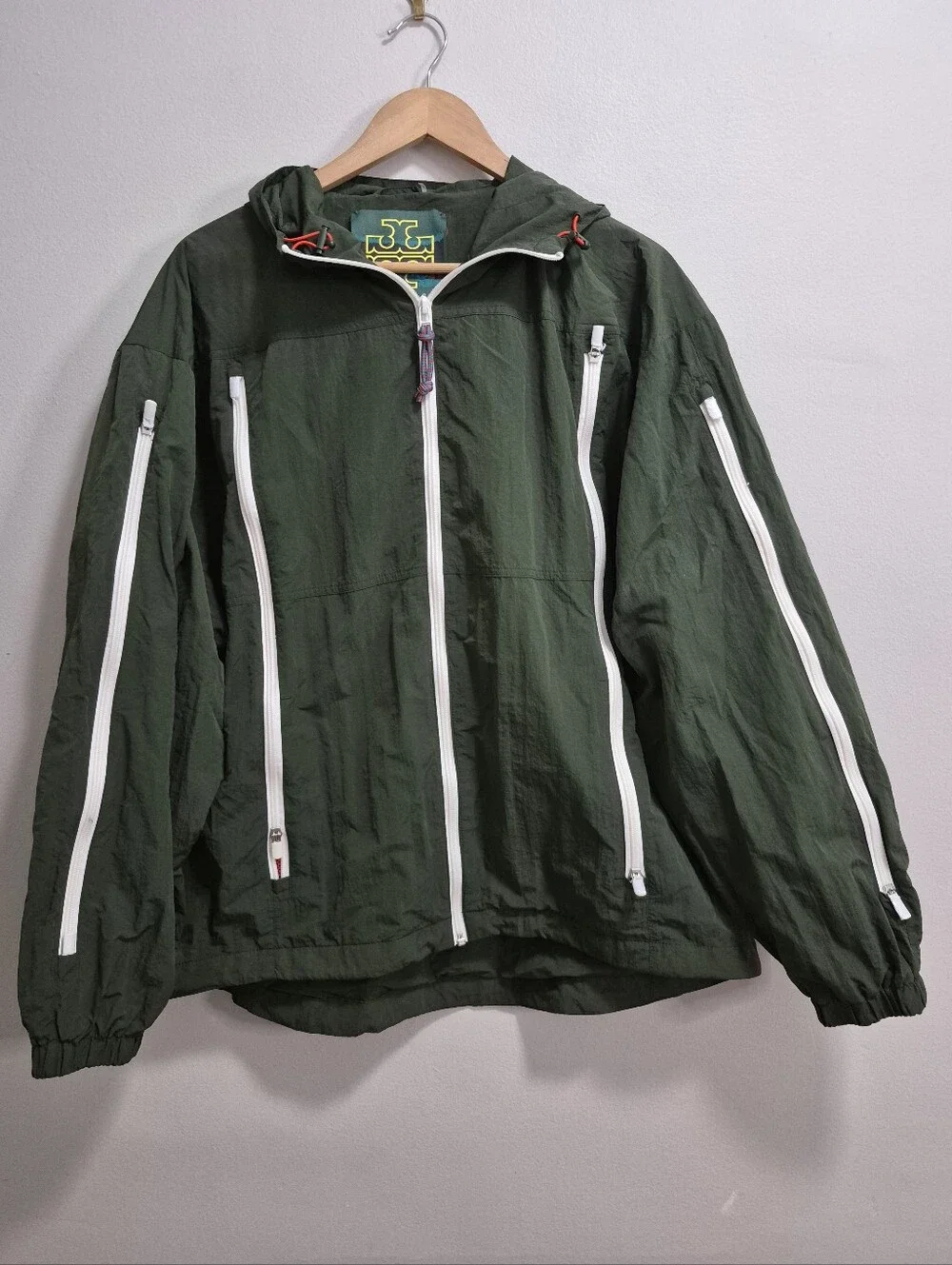 Tory Burch NWOT Full Zip Vented Hooded Rain Jacket Size XL